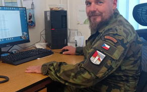 rotný Aleš Bezemek